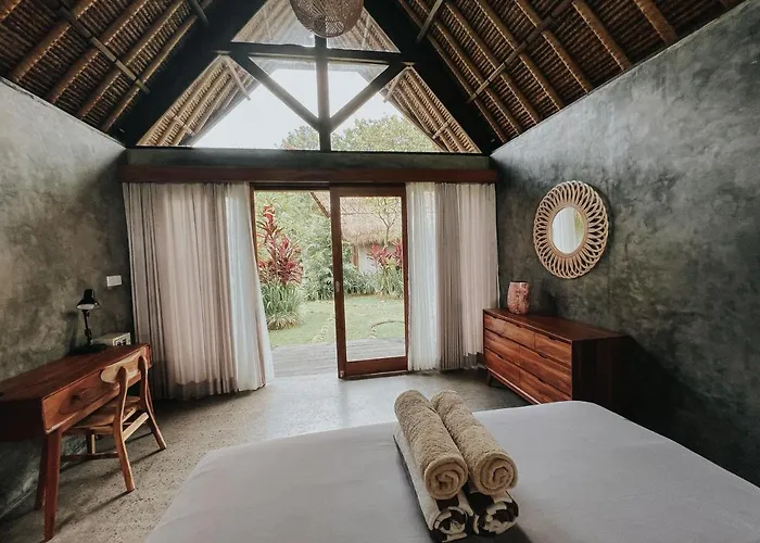Amantes Bingin Bed & Breakfast
