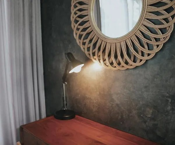Bed & Breakfast Amantes Bingin 4*